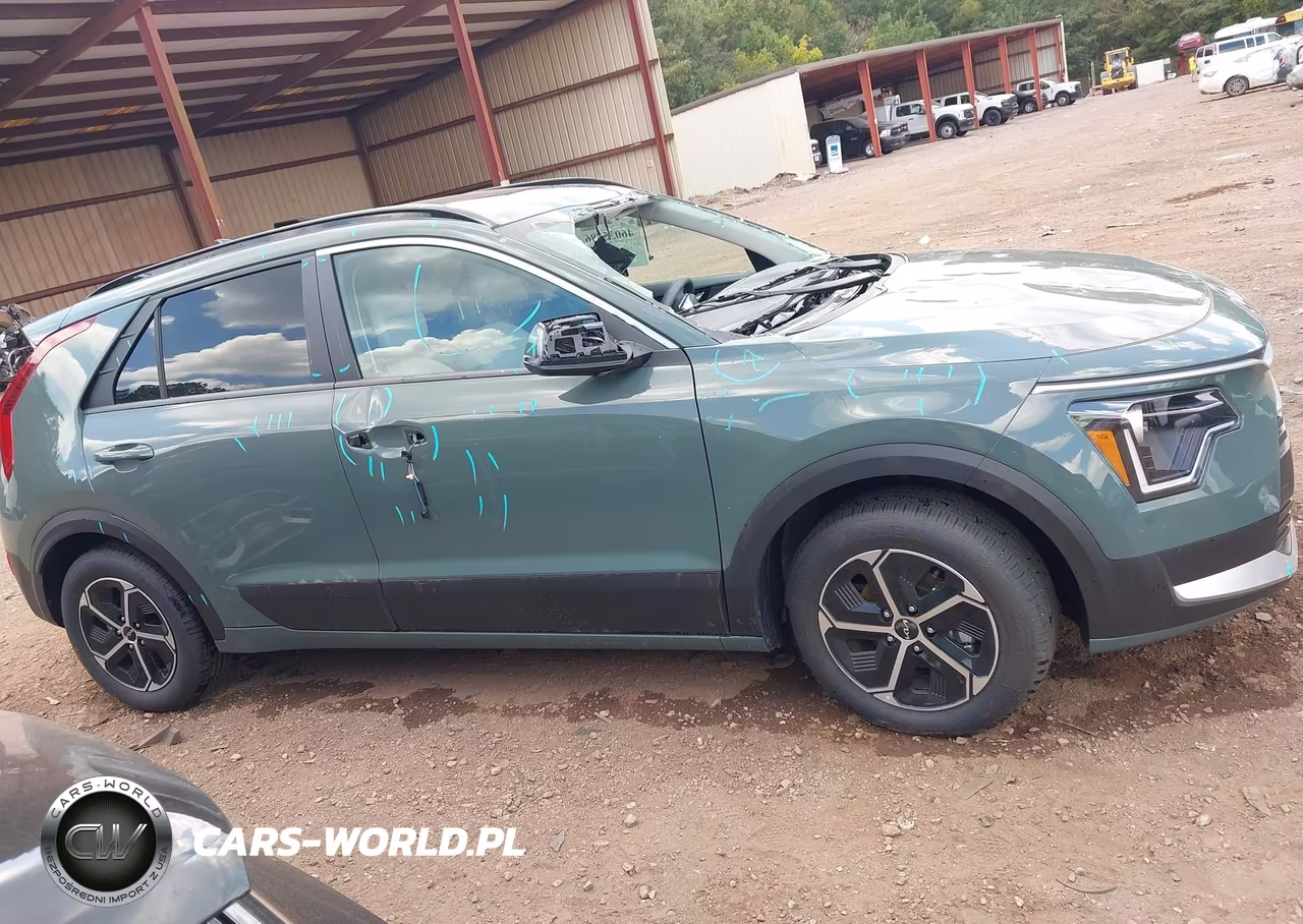2026 Kia Niro Ex VIN:KNDCR3LE9T5318069 - 14