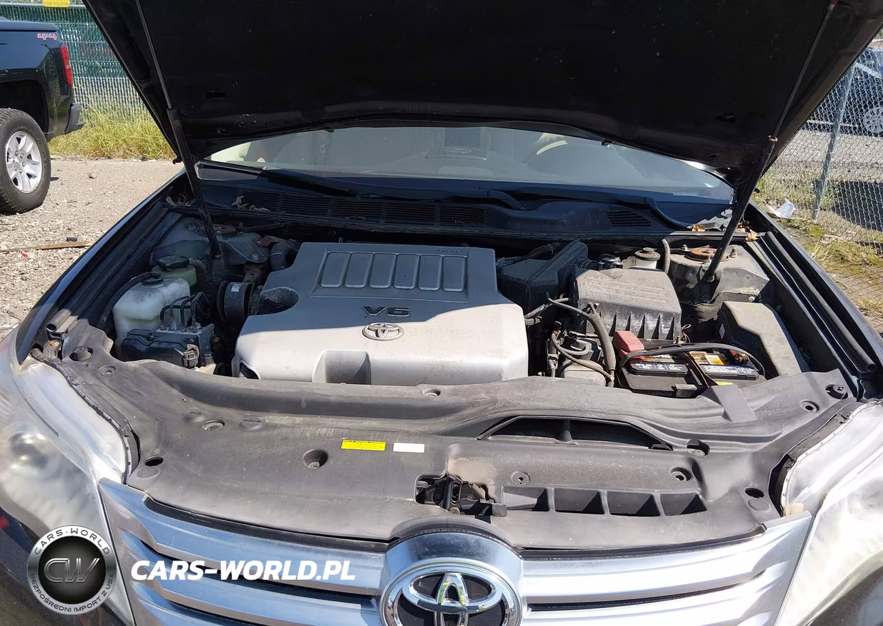 2011 Toyota Avalon VIN:4T1BK3DB1BU379727 - 10