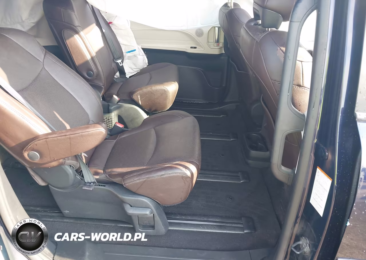 2021 Toyota Sienna Platinum VIN:5TDESKFCXMS014746 - 8