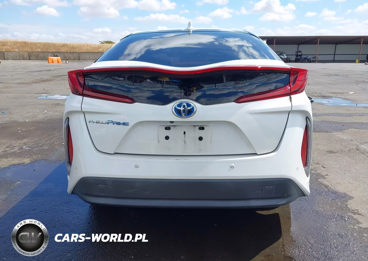 2017 Toyota Prius Prime Advanced VIN:JTDKARFP8H3059595 - 16