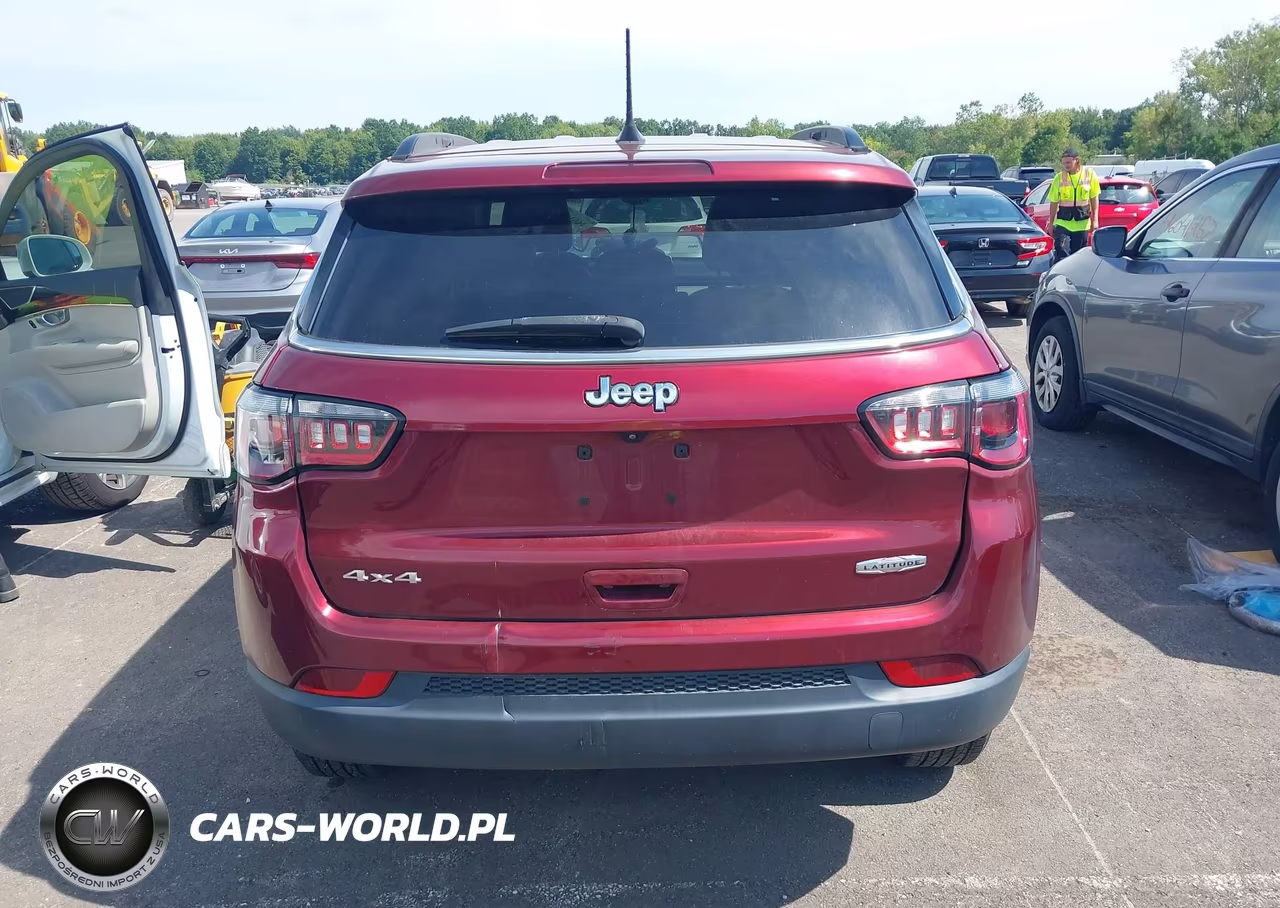2022 Jeep Compass Latitude 4X4 VIN:3C4NJDBB3NT133497 - 16