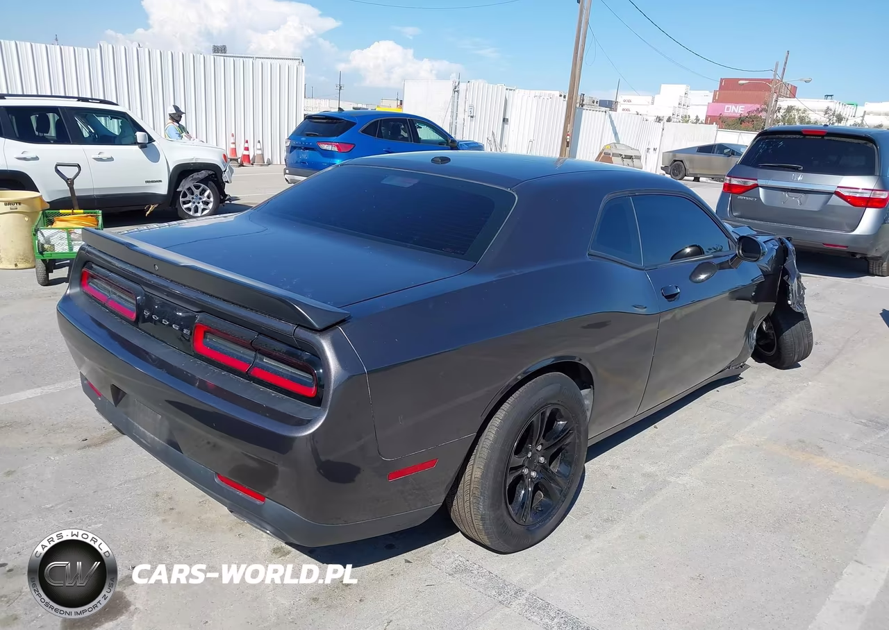 2023 Dodge Challenger Sxt VIN:2C3CDZAG3PH574846 - 4