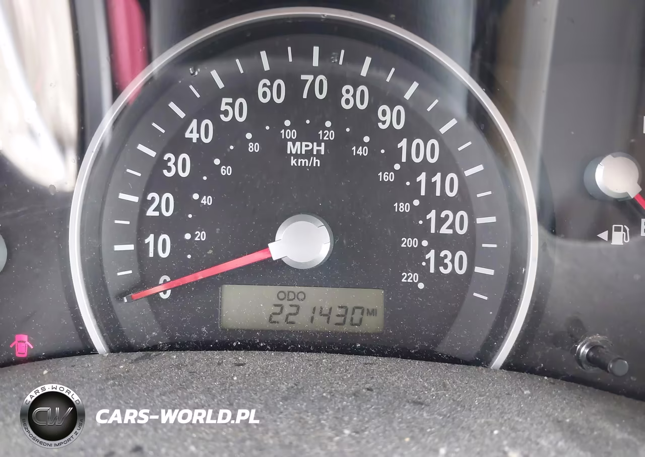 2010 Kia Sedona Lx VIN:KNDMG4C37A6355384 - 16