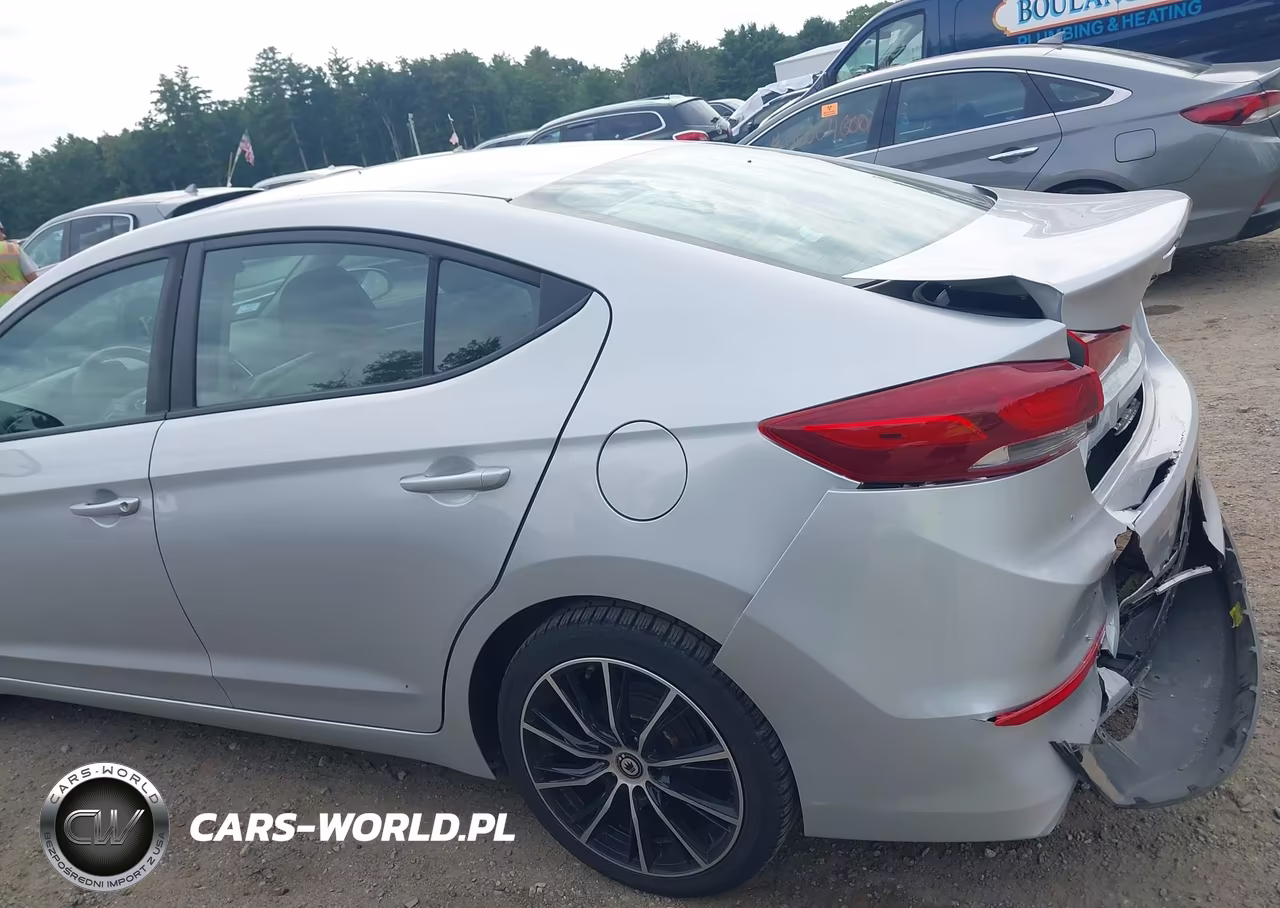 2018 Hyundai Elantra Se VIN:5NPD74LF9JH334486 - 15