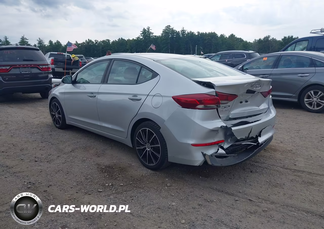 2018 Hyundai Elantra Se VIN:5NPD74LF9JH334486 - 3