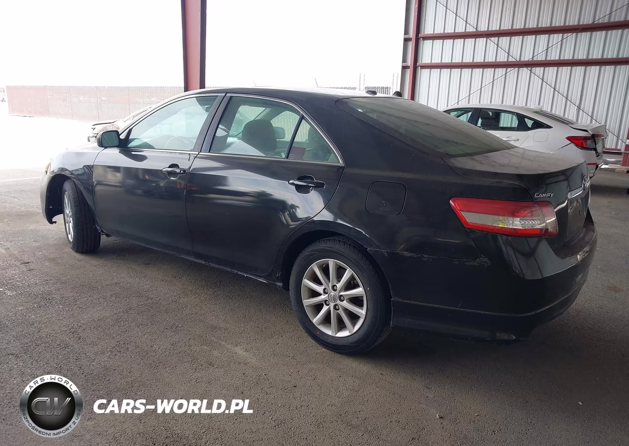 2011 Toyota Camry Xle VIN:4T1BF3EK4BU664828 - 3