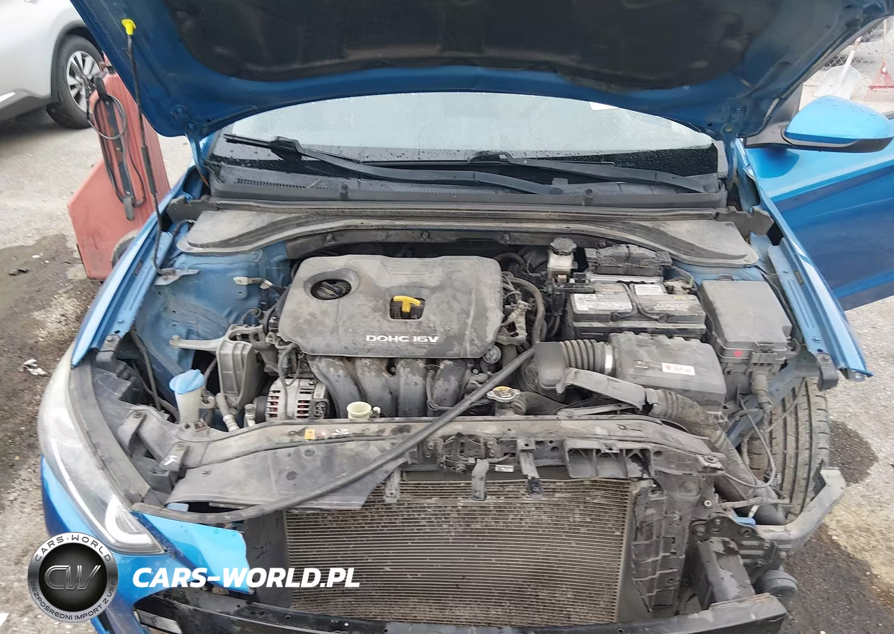 2018 Hyundai Elantra Sel VIN:5NPD84LF4JH355887 - 10
