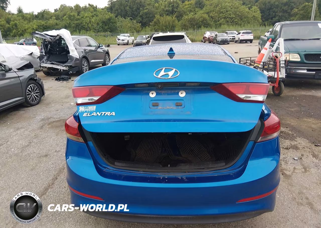 2018 Hyundai Elantra Sel VIN:5NPD84LF4JH355887 - 16