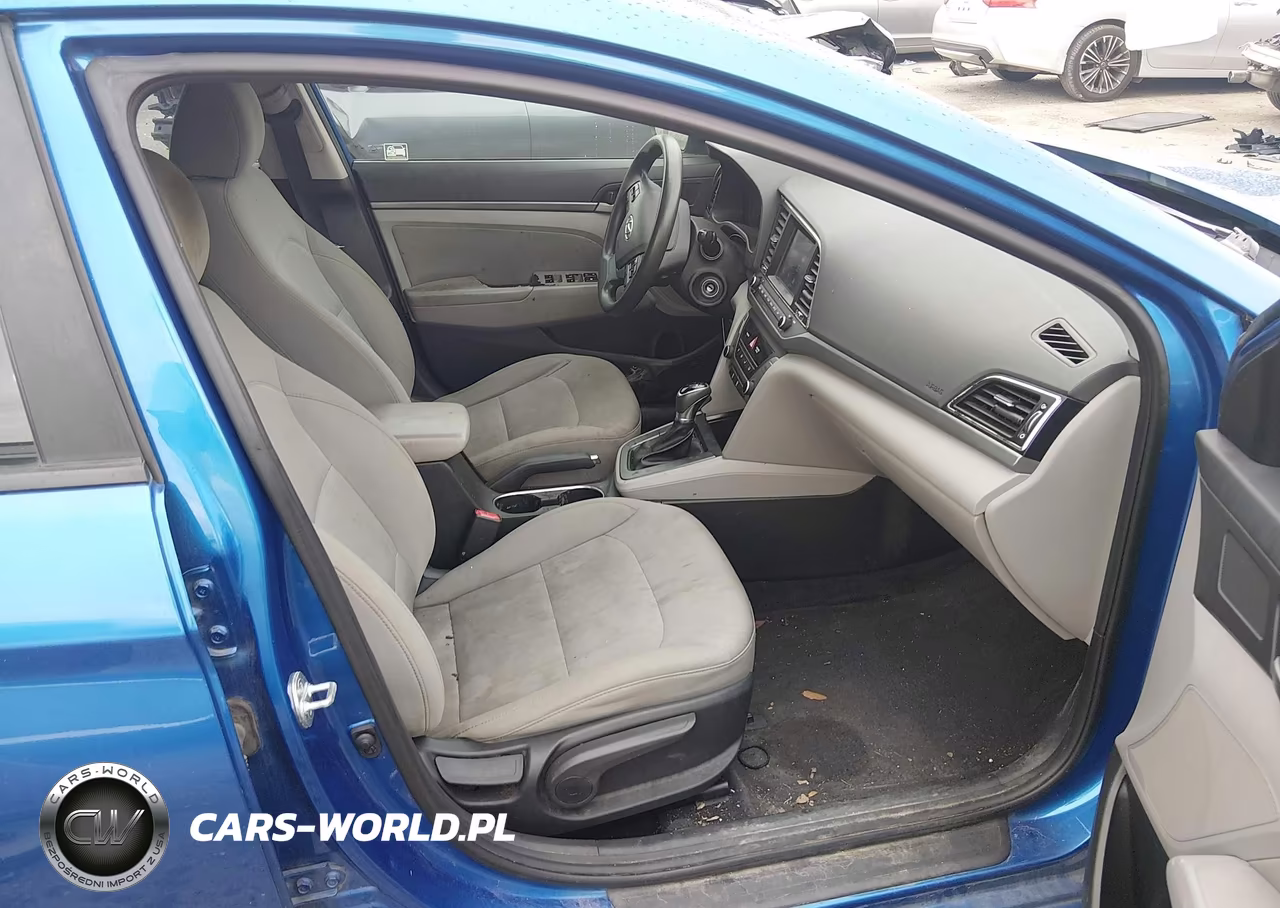 2018 Hyundai Elantra Sel VIN:5NPD84LF4JH355887 - 5