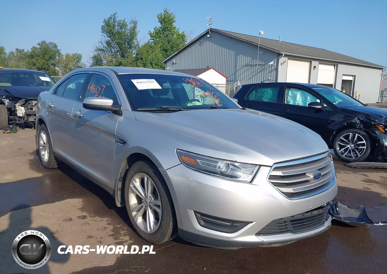 2017 Ford Taurus Sel