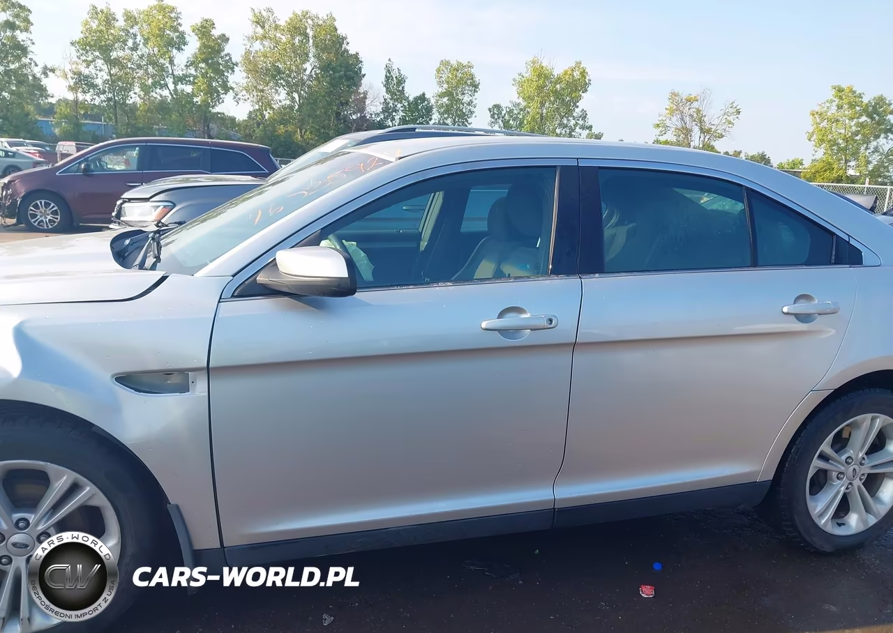 2017 Ford Taurus Sel VIN:1FAHP2E88HG106262 - 14