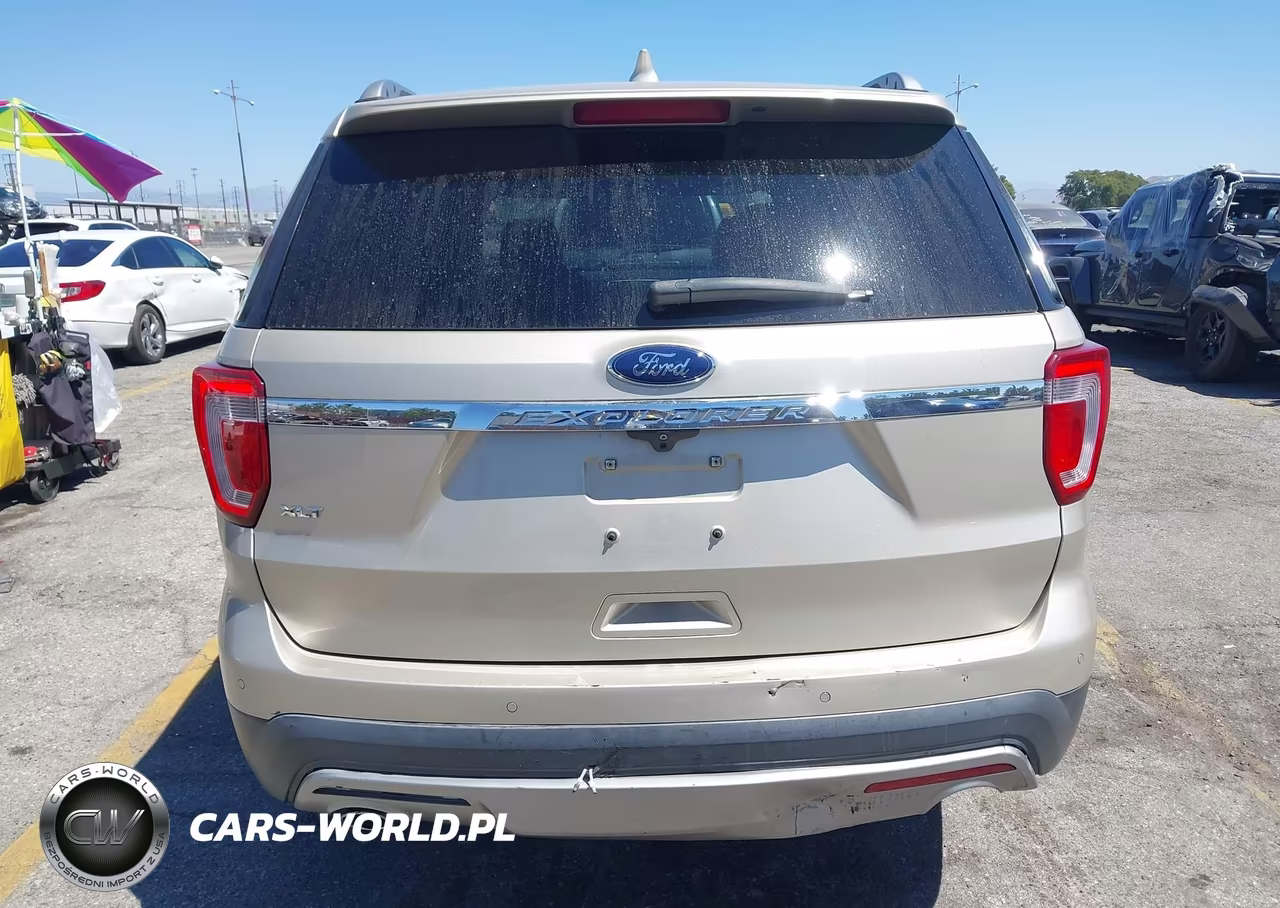 2017 Ford Explorer Xlt VIN:1FM5K7D85HGC21696 - 17