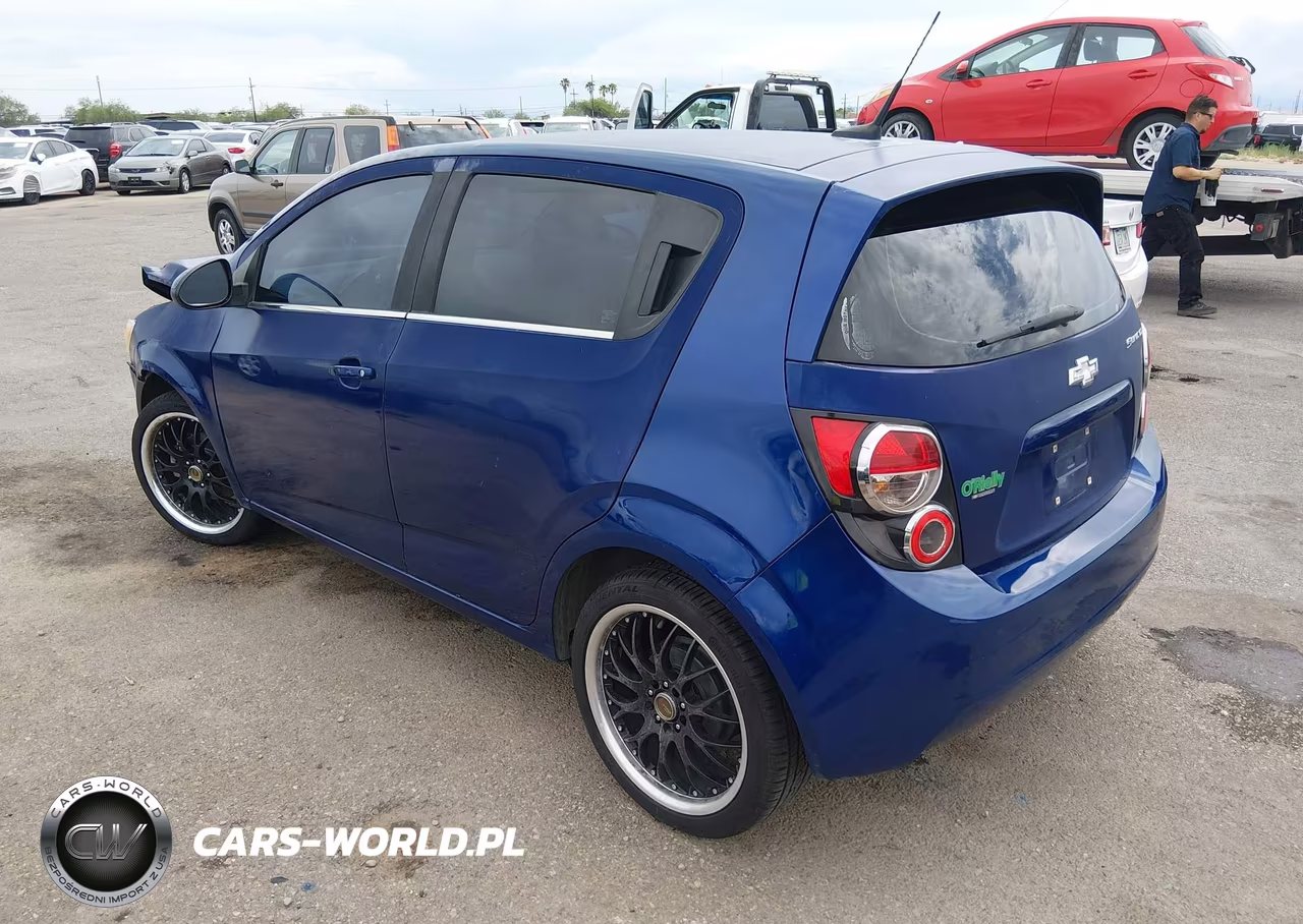 2012 Chevrolet Sonic 1Lt VIN:1G1JD6SH8C4199061 - 3