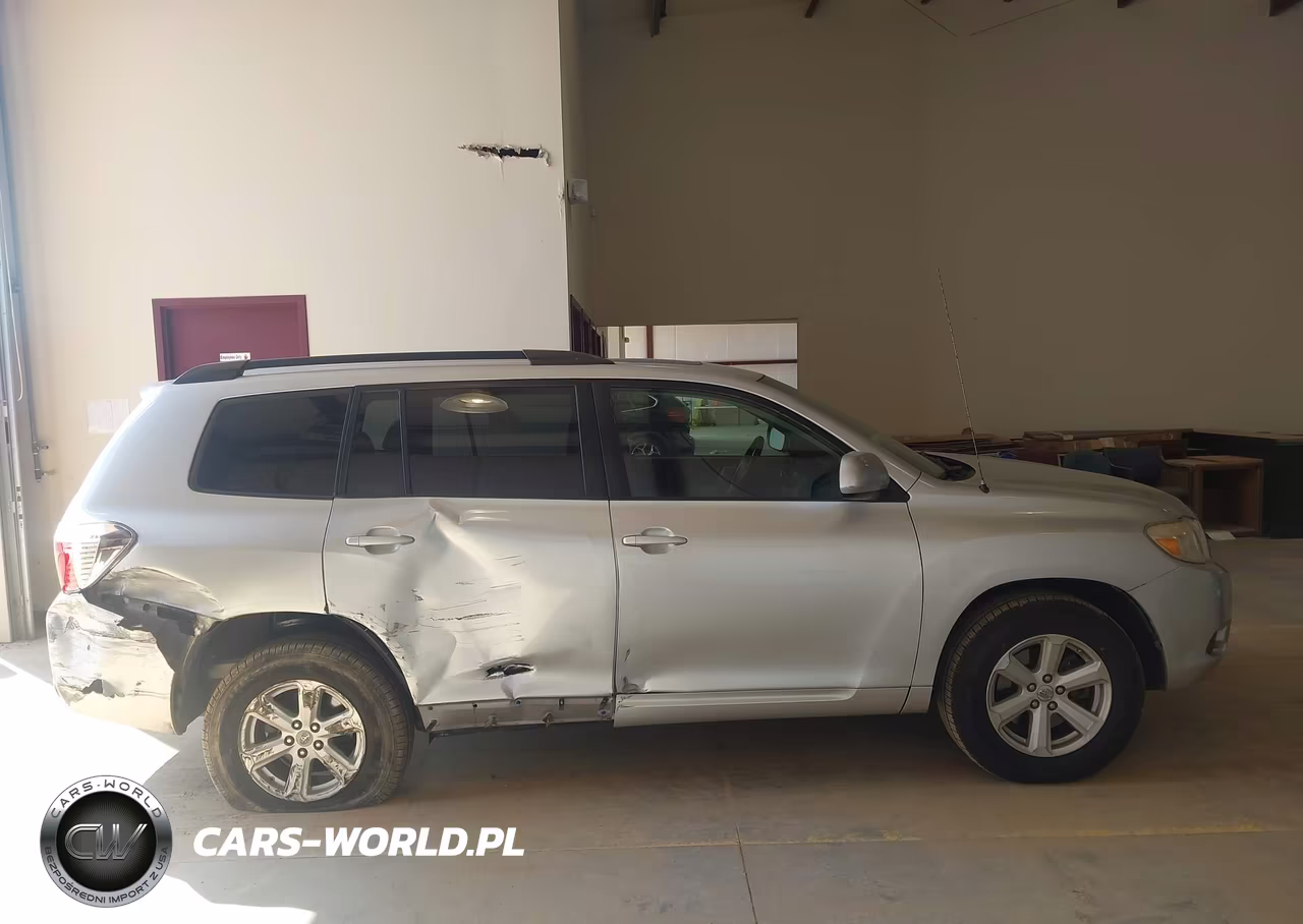 2010 Toyota Highlander Base V6 VIN:5TDZK3EH4AS019974 - 13