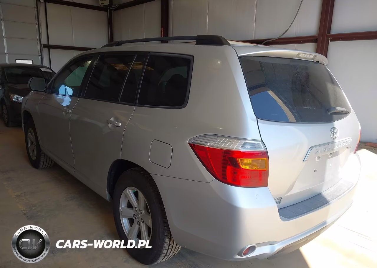 2010 Toyota Highlander Base V6 VIN:5TDZK3EH4AS019974 - 3