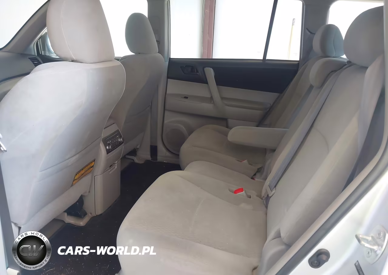 2010 Toyota Highlander Base V6 VIN:5TDZK3EH4AS019974 - 8