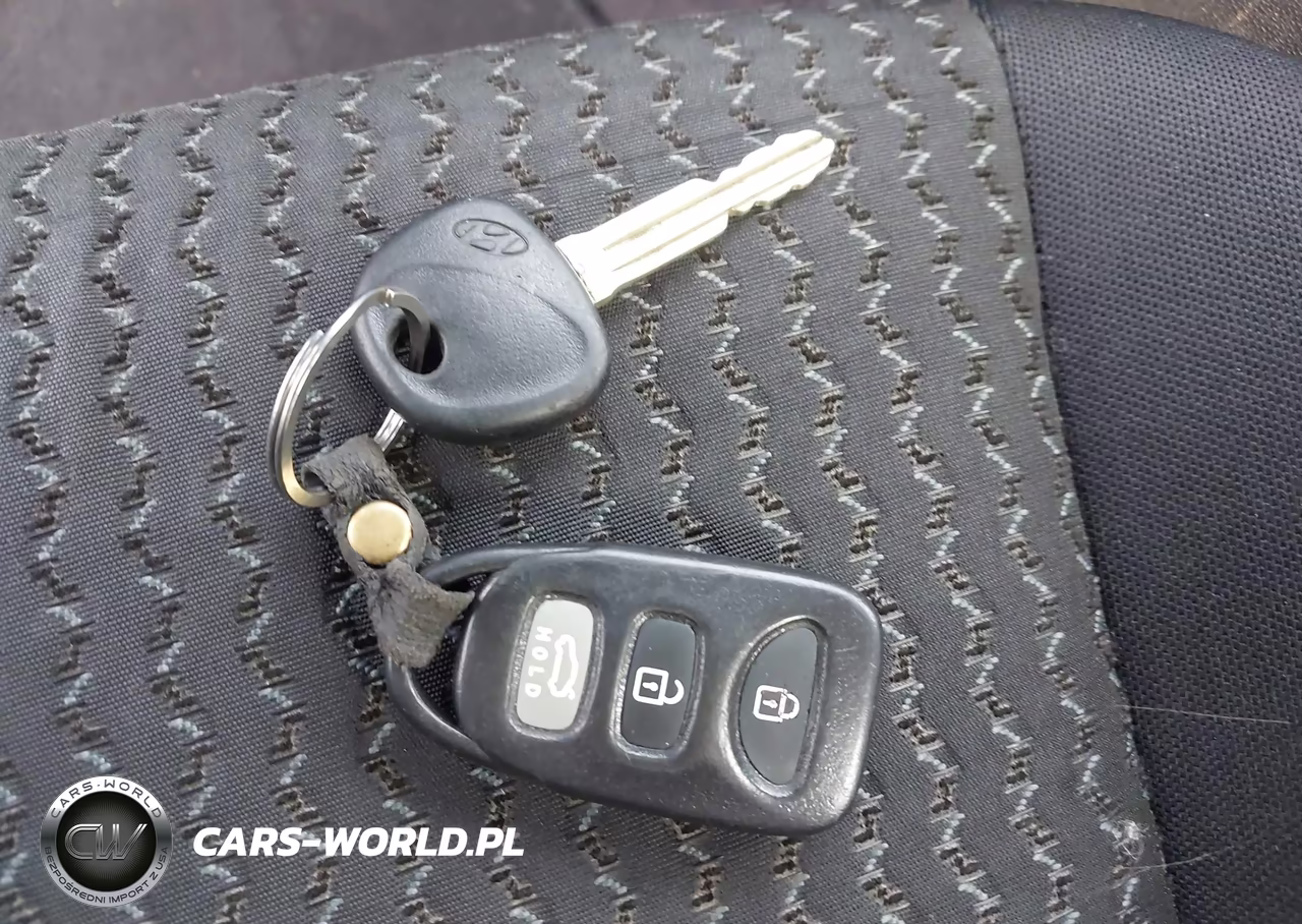 2011 Hyundai Genesis 2.0T VIN:KMHHT6KD0BU057724 - 11
