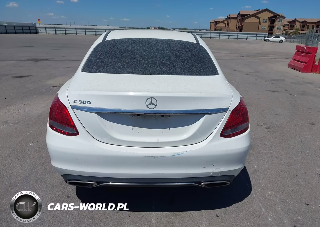 2016 Mercedes-Benz C 300 VIN:55SWF4JB5GU129765 - 16