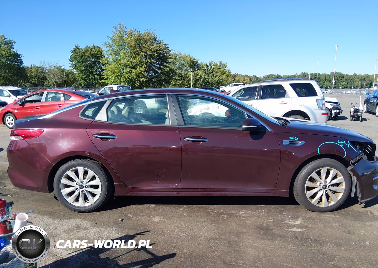 2018 Kia Optima Lx VIN:5XXGT4L35JG259117 - 13
