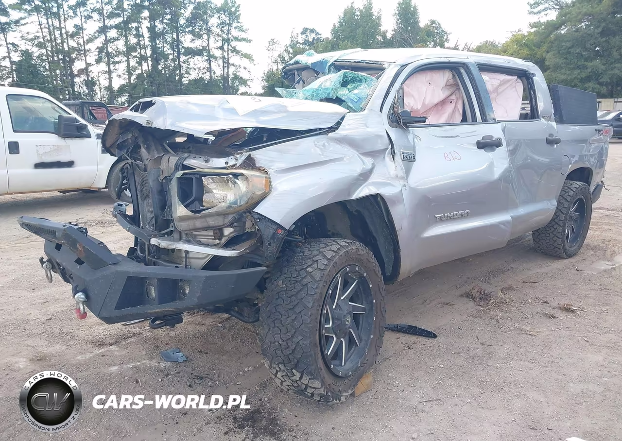 2017 Toyota Tundra Sr5 5.7L V8 VIN:5TFDW5F14HX665192 - 2