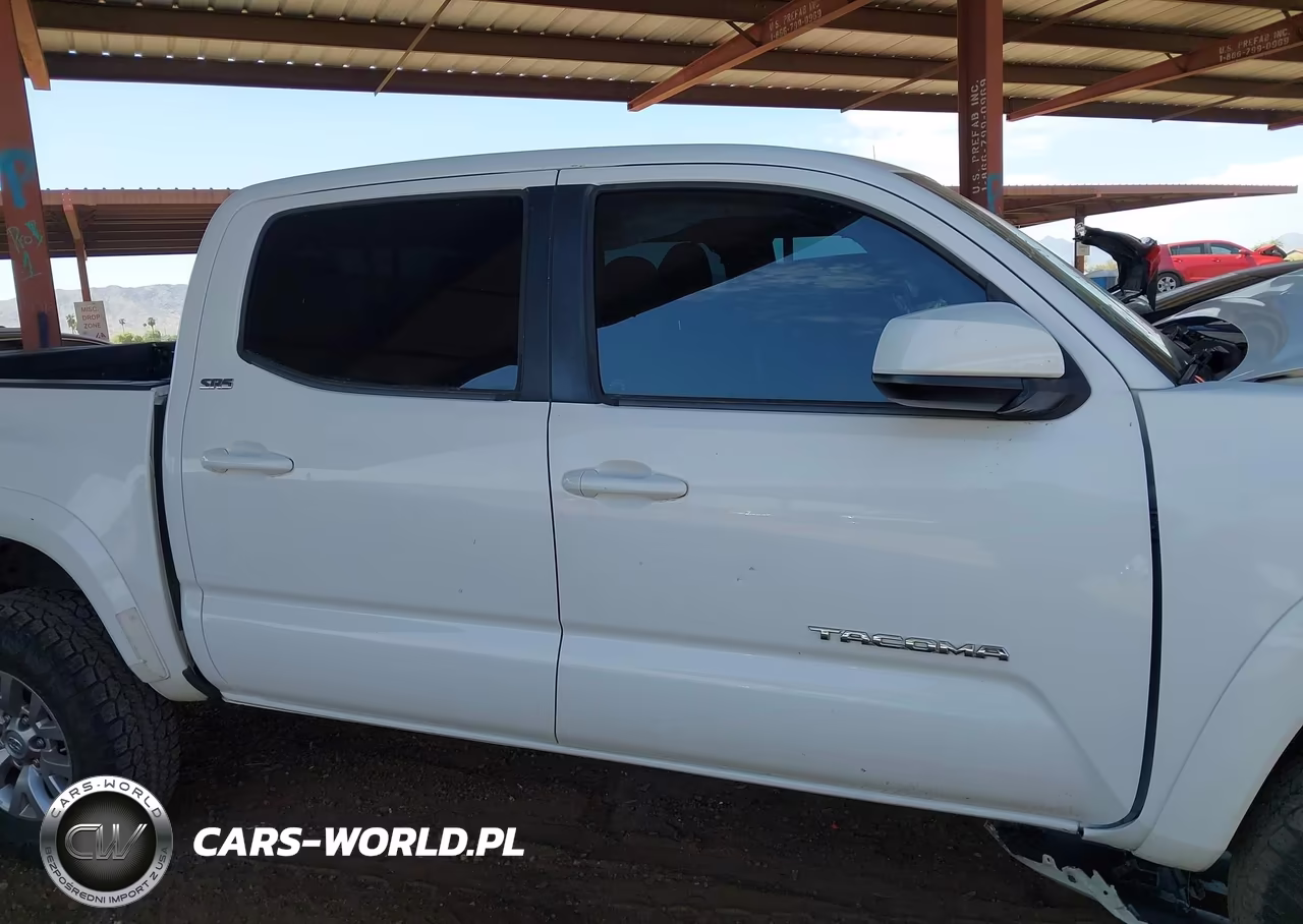 2016 Toyota Tacoma Sr5 V6 VIN:3TMAZ5CN7GM004844 - 13