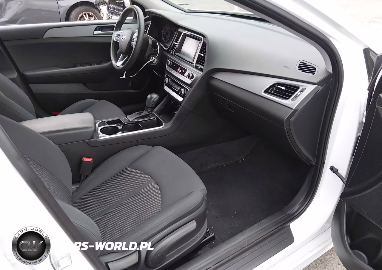2019 Hyundai Sonata Se VIN:5NPE24AF7KH810922 - 5