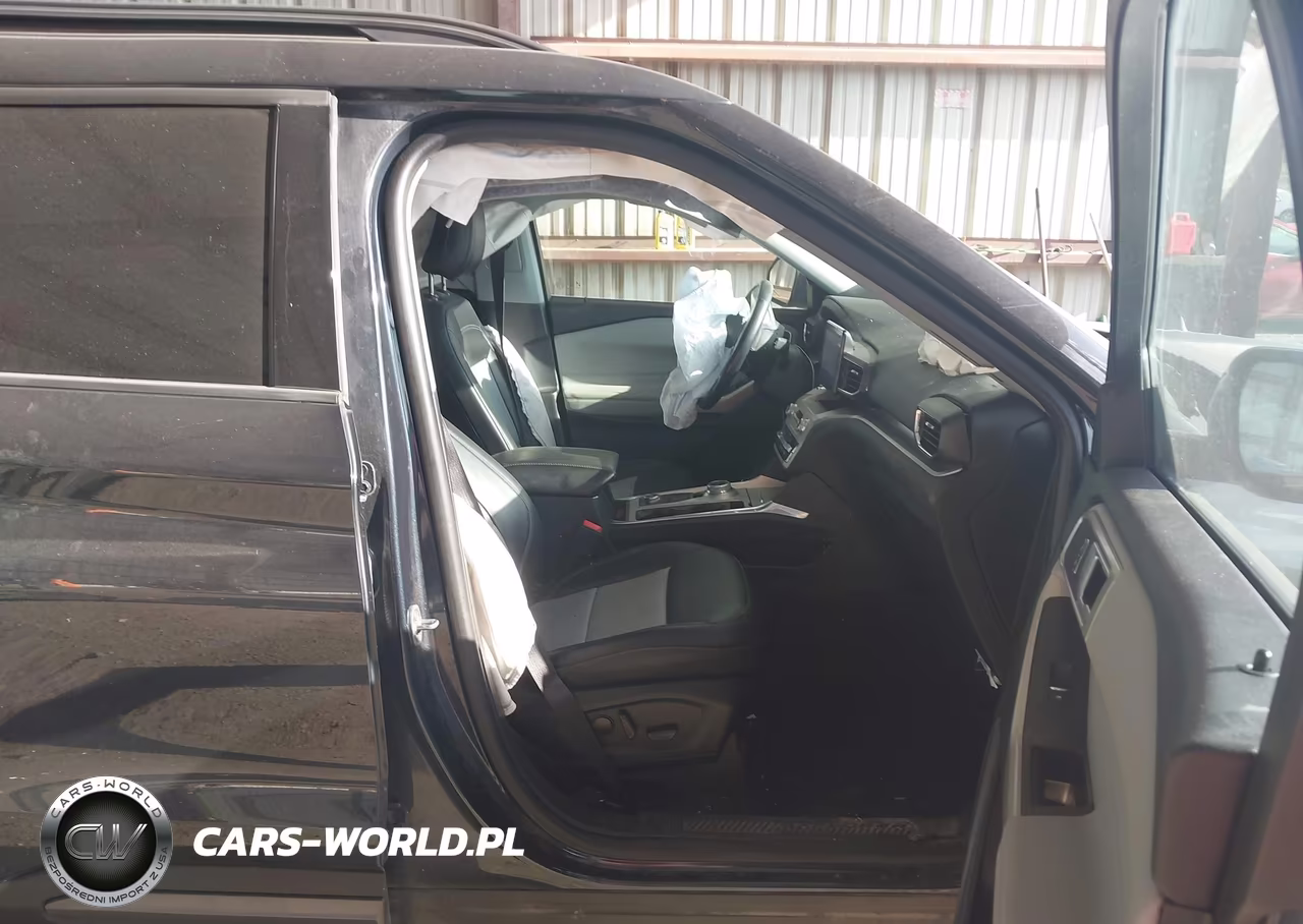 2023 Ford Explorer Xlt VIN:1FMSK8DH6PGA98854 - 5