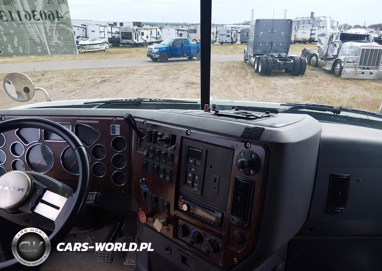 2011 Mack 600 Cxu600 VIN:1M1AW07Y9BM014327 - 12