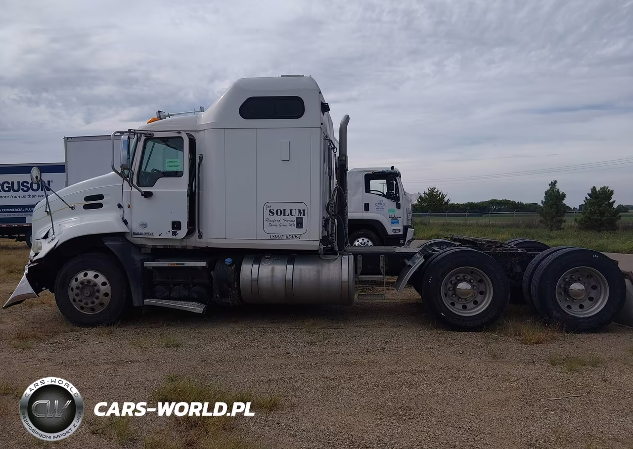 2011 Mack 600 Cxu600 VIN:1M1AW07Y9BM014327 - 16