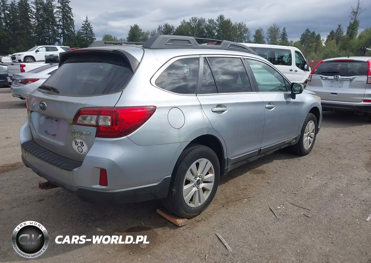 2015 Subaru Outback 2.5I Premium VIN:4S4BSAFC0F3226889 - 4