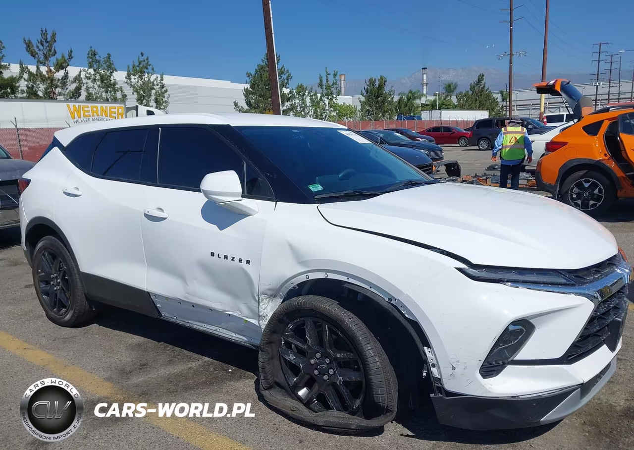2025 Chevrolet Blazer Fwd 2Lt VIN:3GNKBCR43SS108562 - 6