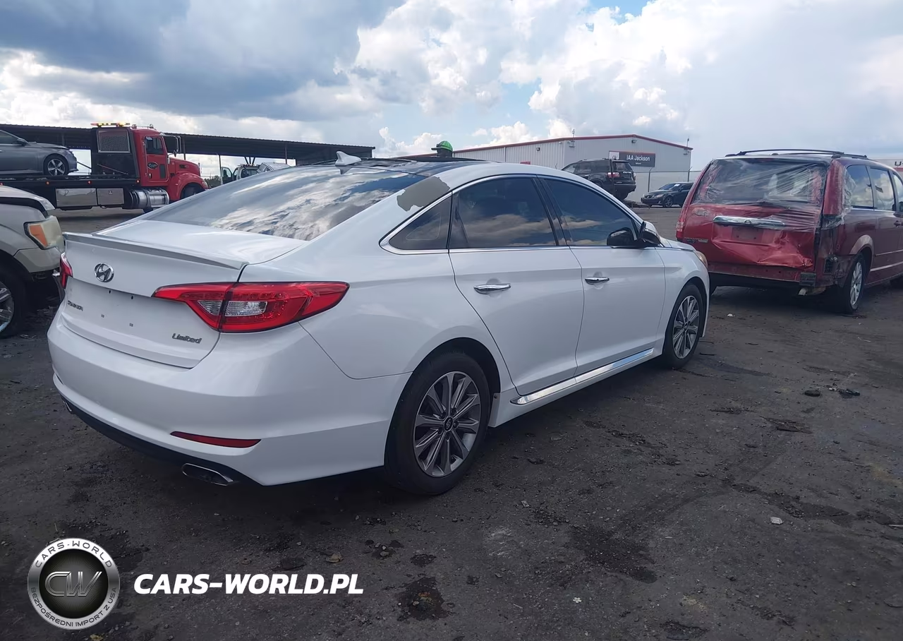 2016 Hyundai Sonata Limited VIN:5NPE34AF5GH431485 - 4