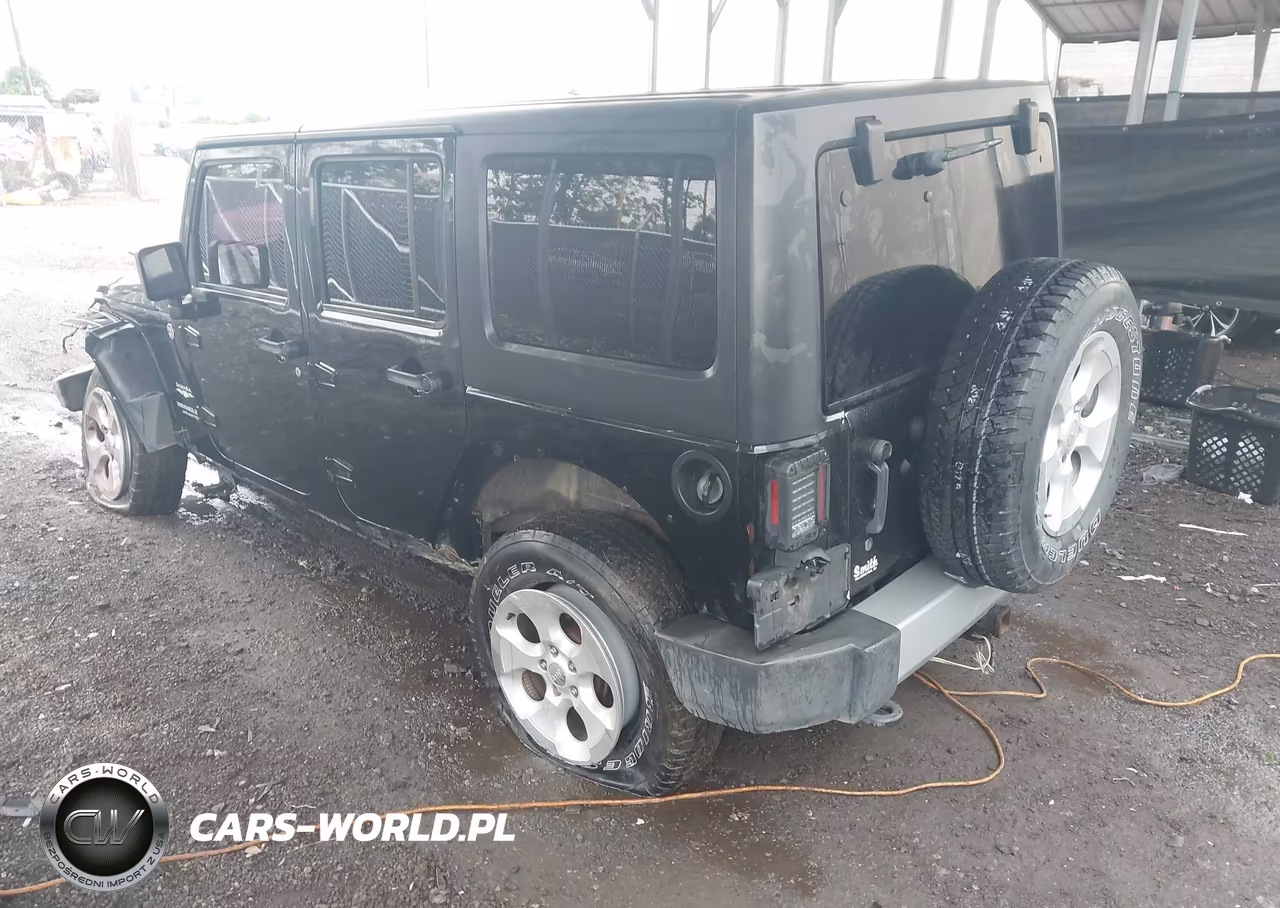 2011 Jeep Wrangler Unlimited Sahara VIN:1J4BA5H10BL524812 - 3