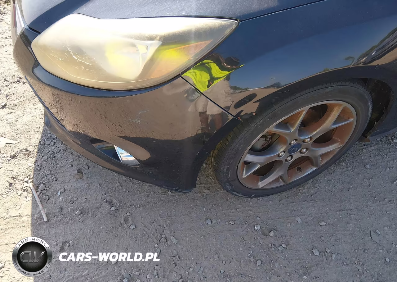 2014 Ford Focus Se VIN:1FADP3K23EL326450 - 6