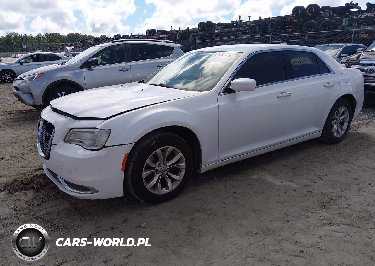 2015 Chrysler 300 Limited VIN:2C3CCAAG5FH931673 - 2