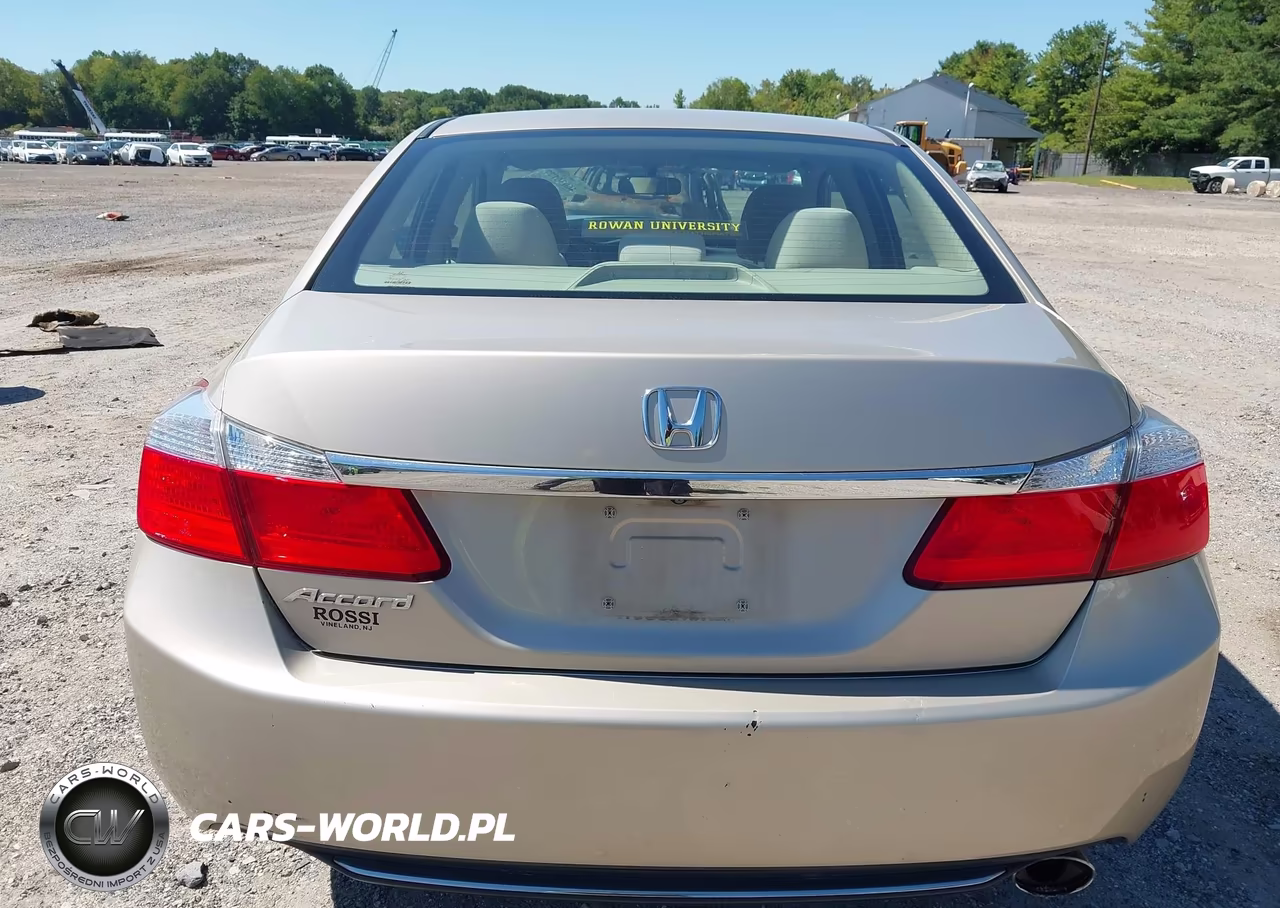 2013 Honda Accord Lx VIN:1HGCR2F38DA165392 - 17