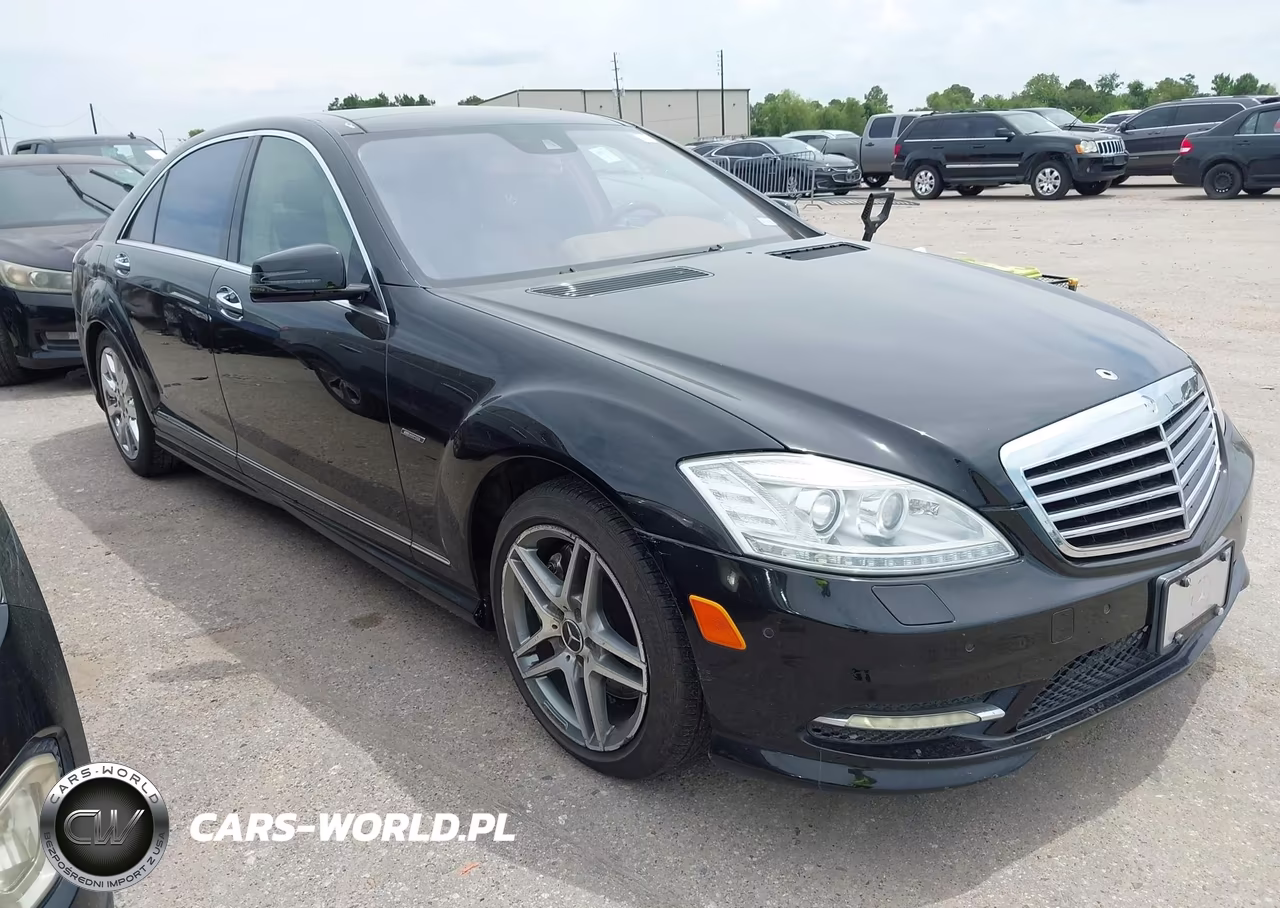 2012 Mercedes-Benz S 550