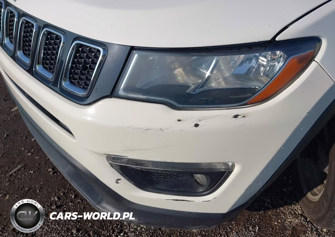 2020 Jeep Compass Latitude 4X4 VIN:3C4NJDBB9LT166999 - 6