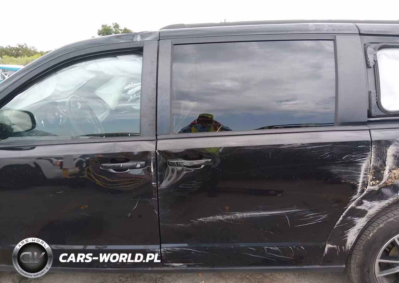 2018 Dodge Grand Caravan Gt VIN:2C4RDGEG9JR248796 - 15