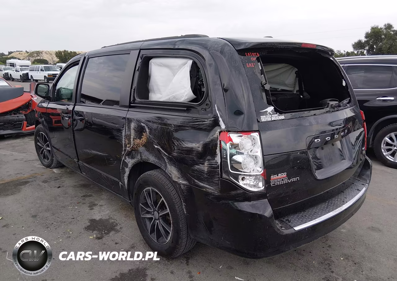 2018 Dodge Grand Caravan Gt VIN:2C4RDGEG9JR248796 - 3