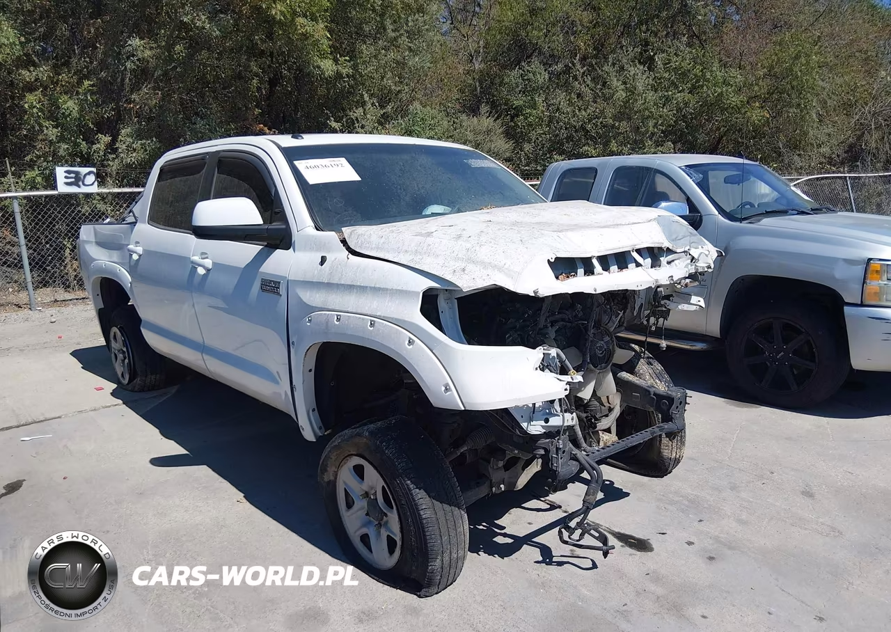 2017 Toyota Tundra Platinum 5.7L V8