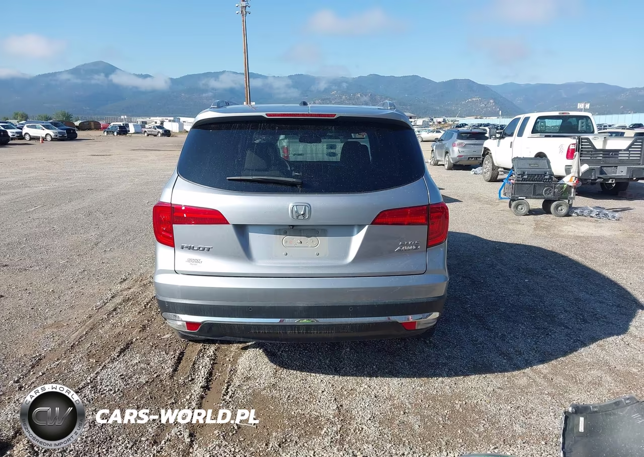 2016 Honda Pilot Elite VIN:5FNYF6H03GB040058 - 17
