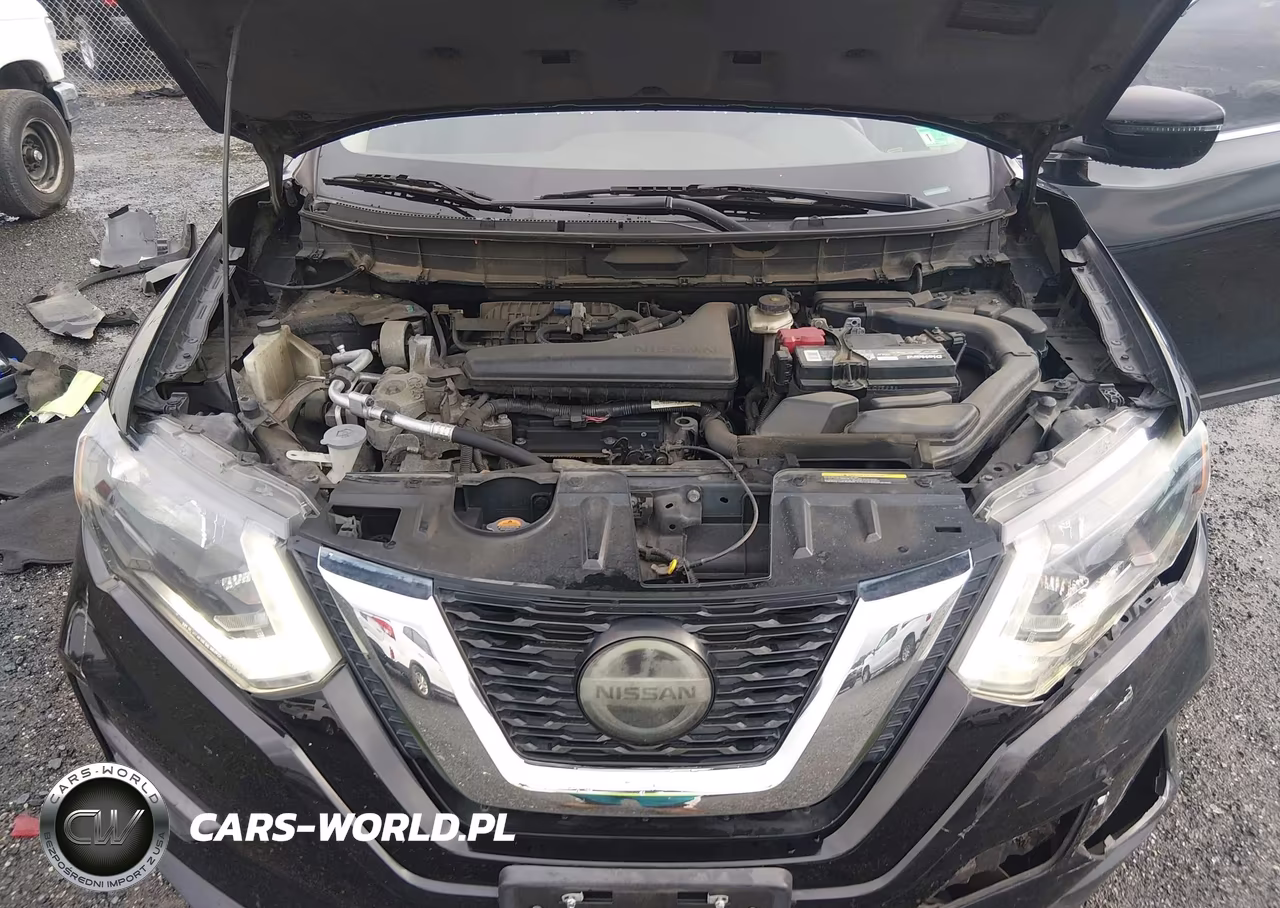 2019 Nissan Rogue S VIN:5N1AT2MT0KC820216 - 10