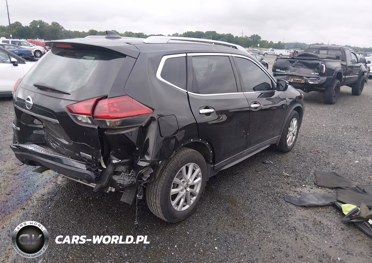 2019 Nissan Rogue S VIN:5N1AT2MT0KC820216 - 4