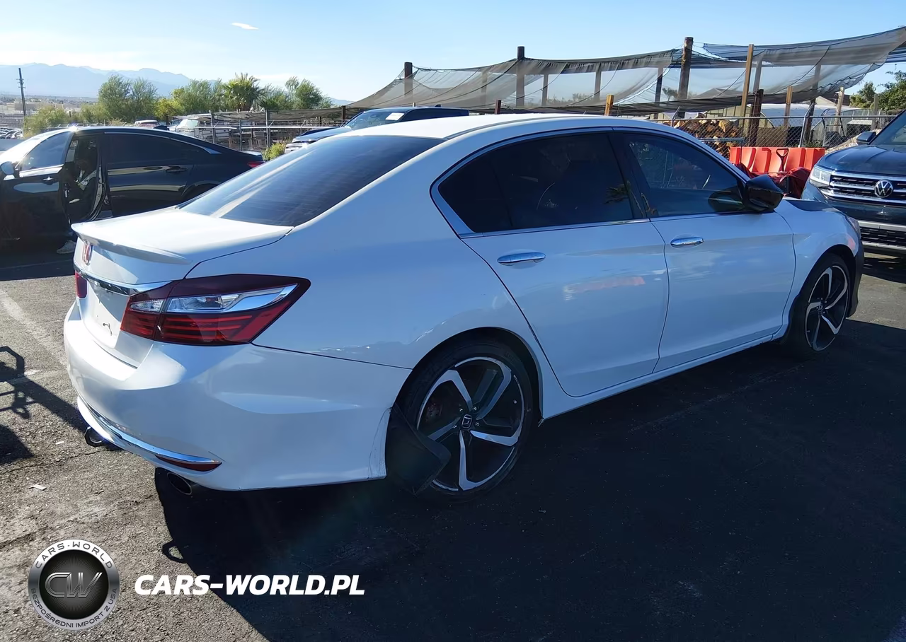 2017 Honda Accord Lx VIN:1HGCR2F3XHA221340 - 4