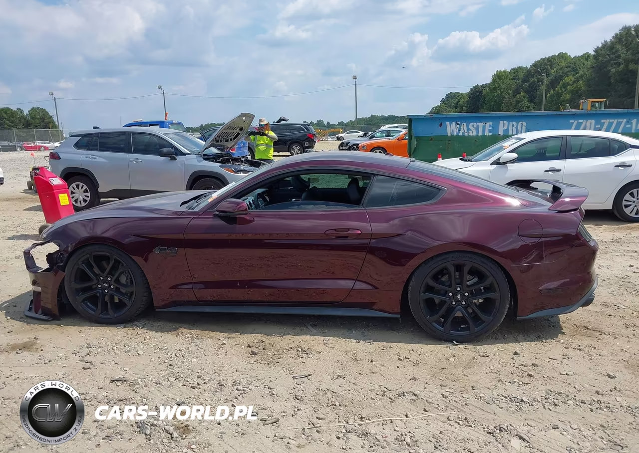 2018 Ford Mustang Gt Premium VIN:1FA6P8CF9J5116313 - 15