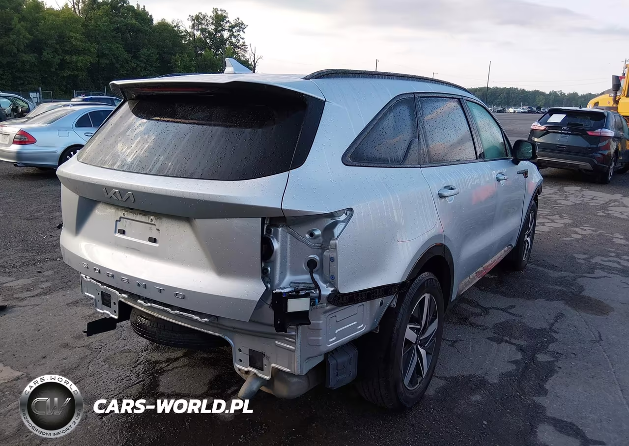 2022 Kia Sorento S VIN:5XYRL4LC5NG087925 - 4