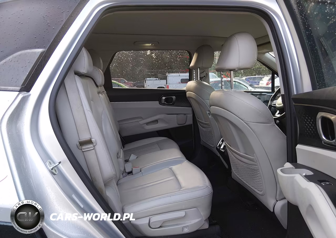 2022 Kia Sorento S VIN:5XYRL4LC5NG087925 - 8