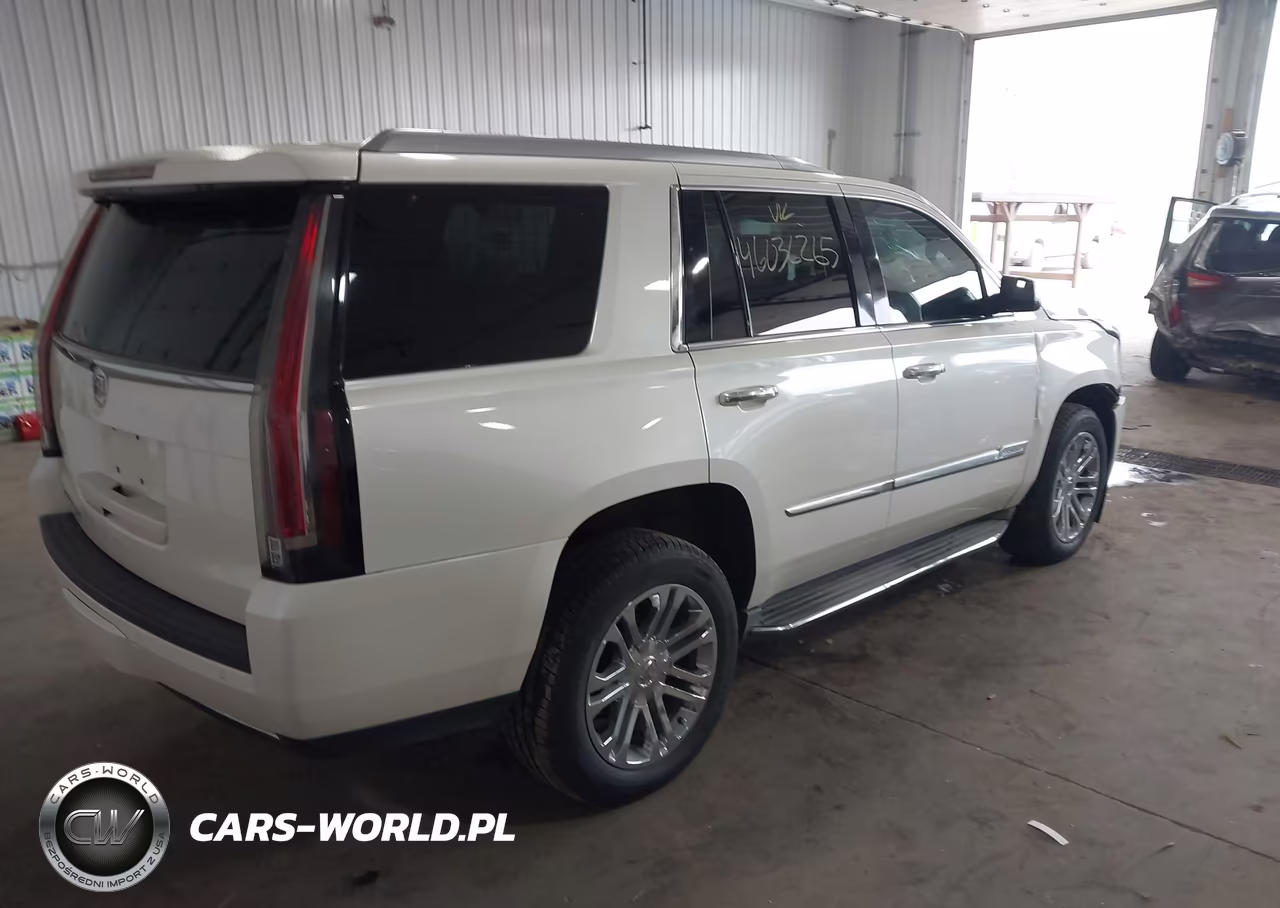 2015 Cadillac Escalade Standard VIN:1GYS4AKJ3FR128868 - 4