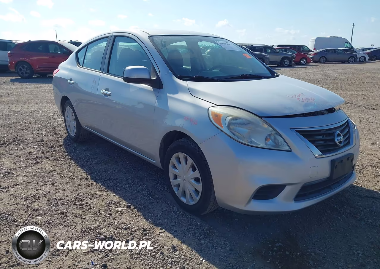 2012 Nissan Versa 1.6 Sv